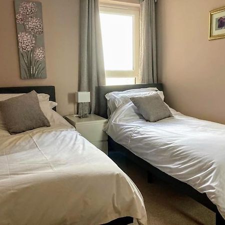 Beautiful 2 Bedroom Flat Overlooking Golf Course Carnoustie Exteriér fotografie