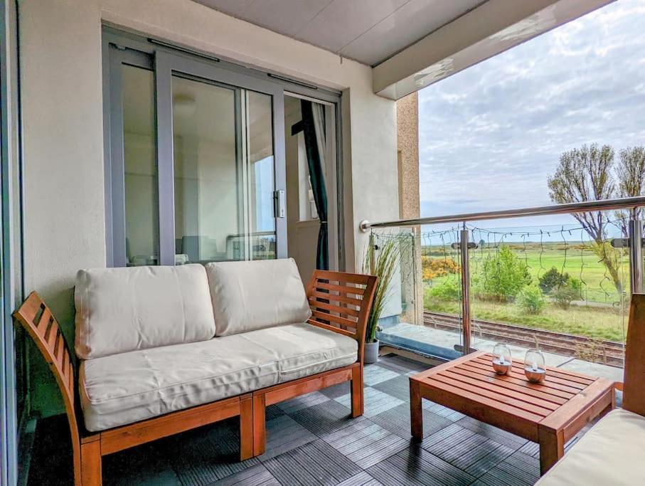 Beautiful 2 Bedroom Flat Overlooking Golf Course Carnoustie Exteriér fotografie