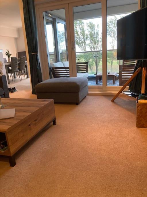 Beautiful 2 Bedroom Flat Overlooking Golf Course Carnoustie Exteriér fotografie